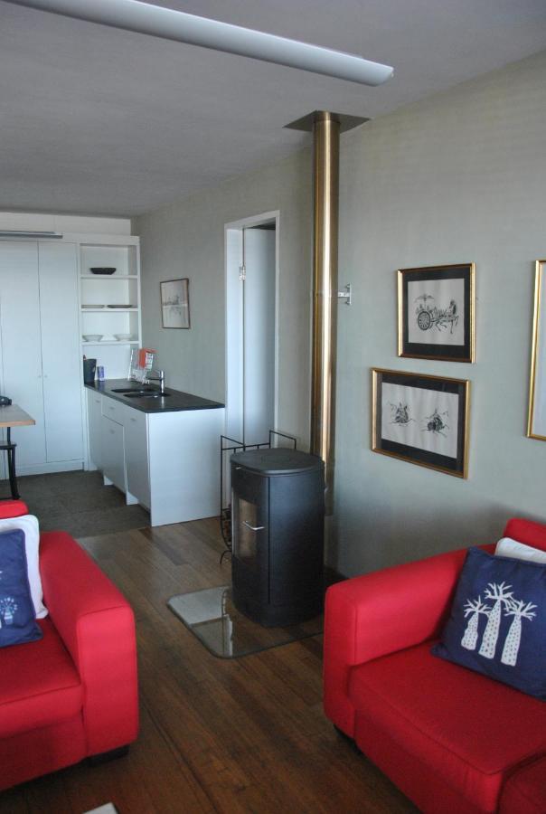 Seaview Apartment In Muizenberg Exterior photo